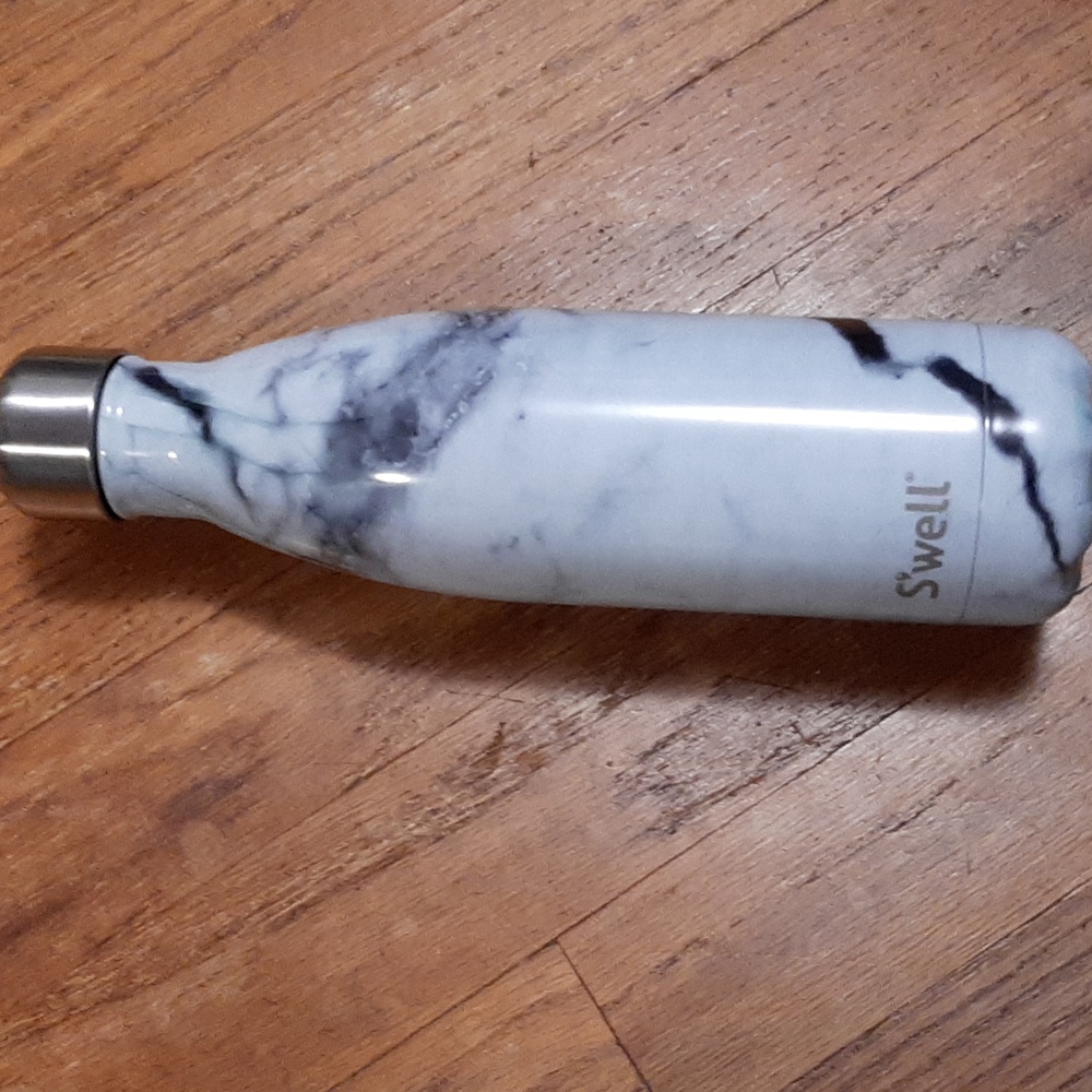 Swell Marble Bottle